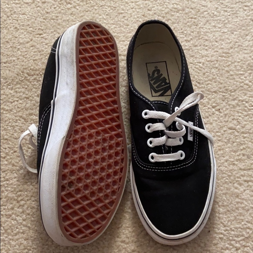 Vans - Picture 2 of 2
